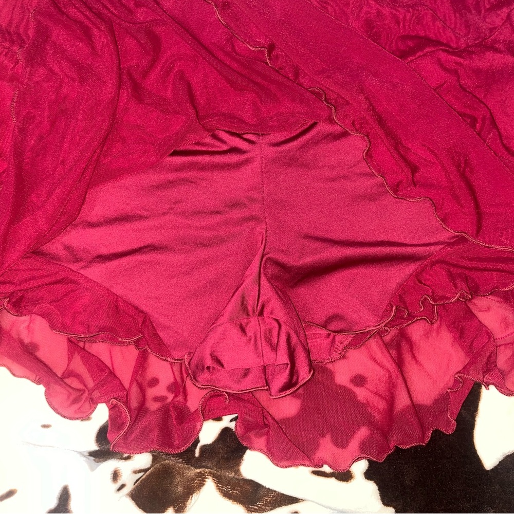 Burgundy Ruffle Mesh Skort - Picture 2 of 2